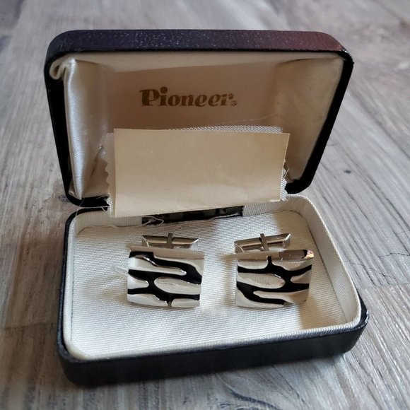 PIONEER Other - Vintage Pioneer Art Deco Cuff Links